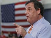 Christie Vetoes Magazine Limitation