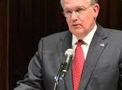 Missouri Governor Vetoes Bill Allowing Teachers Carry Concealed Weapons