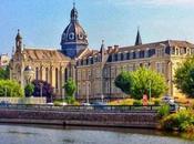 Houseboating Mayenne